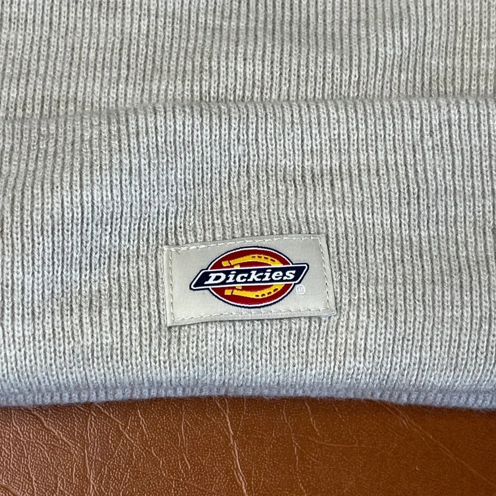 Dickies‎ Beige Knit Beanie Hat Logo Cuffed One Size NWT